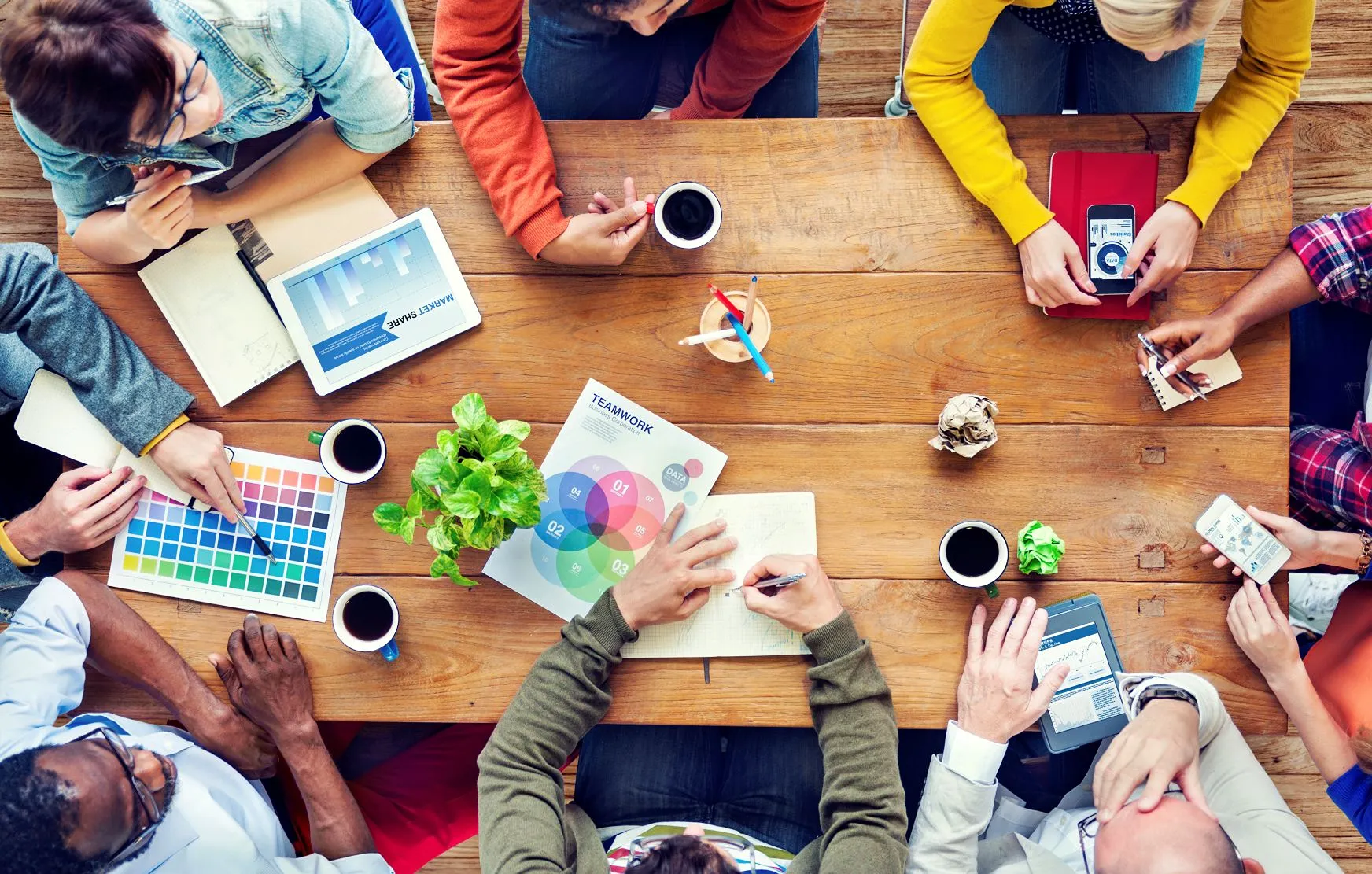 How to Create a Logo and Visual Identity That Reflects Your Brand